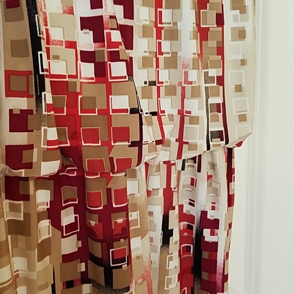 Sleeveless summer mini dress - Picture 3 of 4